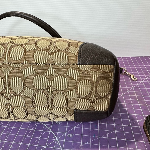 Coach Kelsey satchel in signature jacquard with leather trim w/matching wallet - Picture 4 of 9